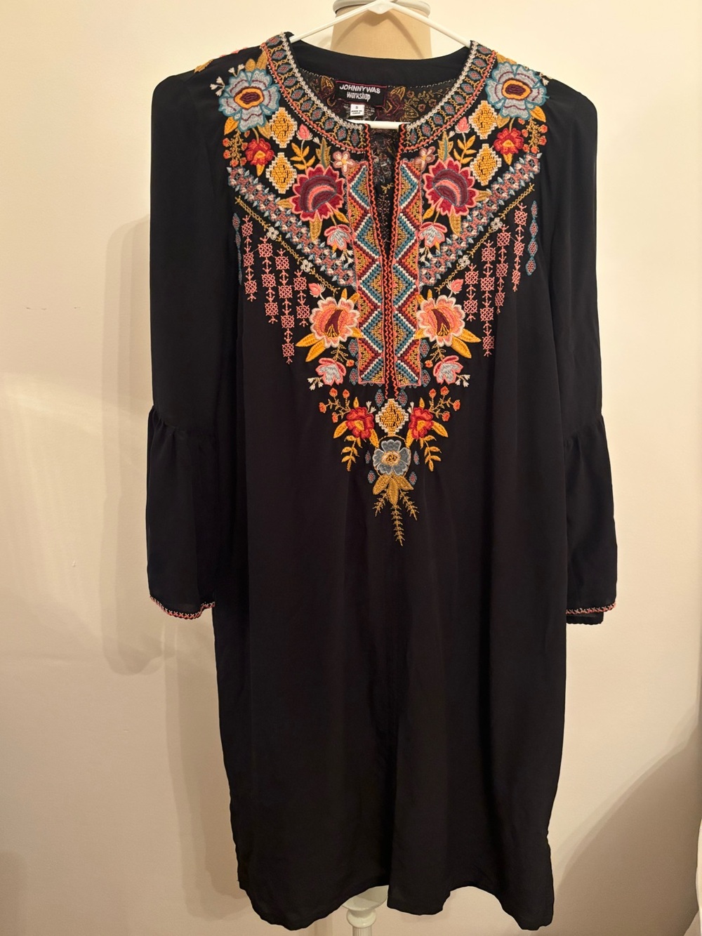 Johnny Was Black Embroidered Silk Dress size small